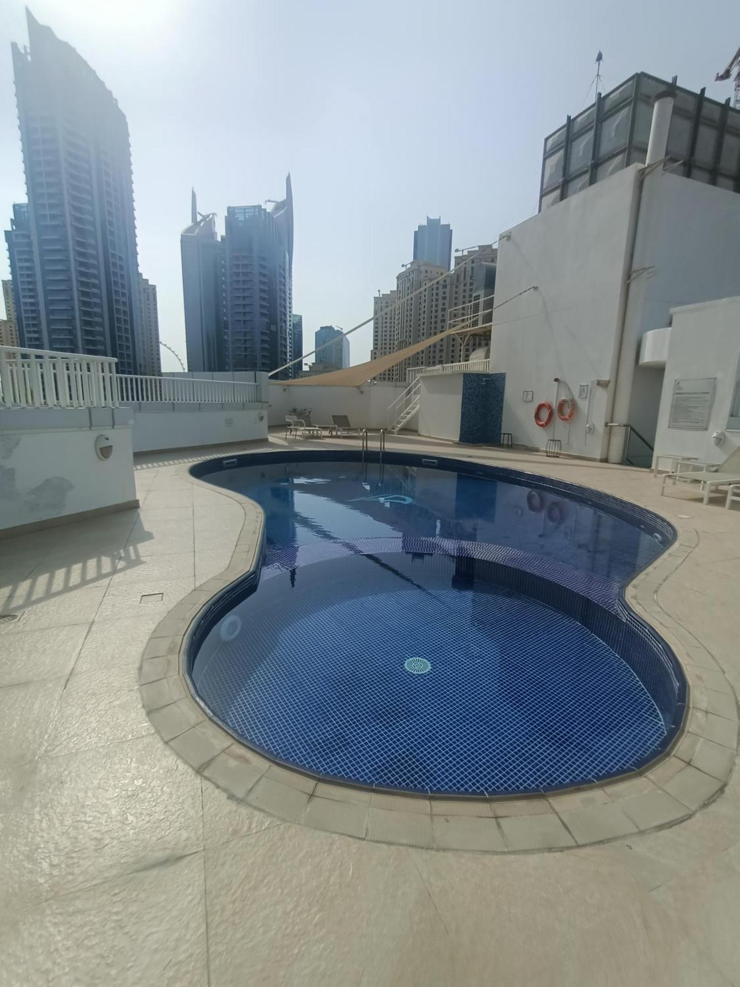 Апартаменты Relaxing 2Br Haven In Dubai Marina Perfect Location & Amenities Экстерьер фото