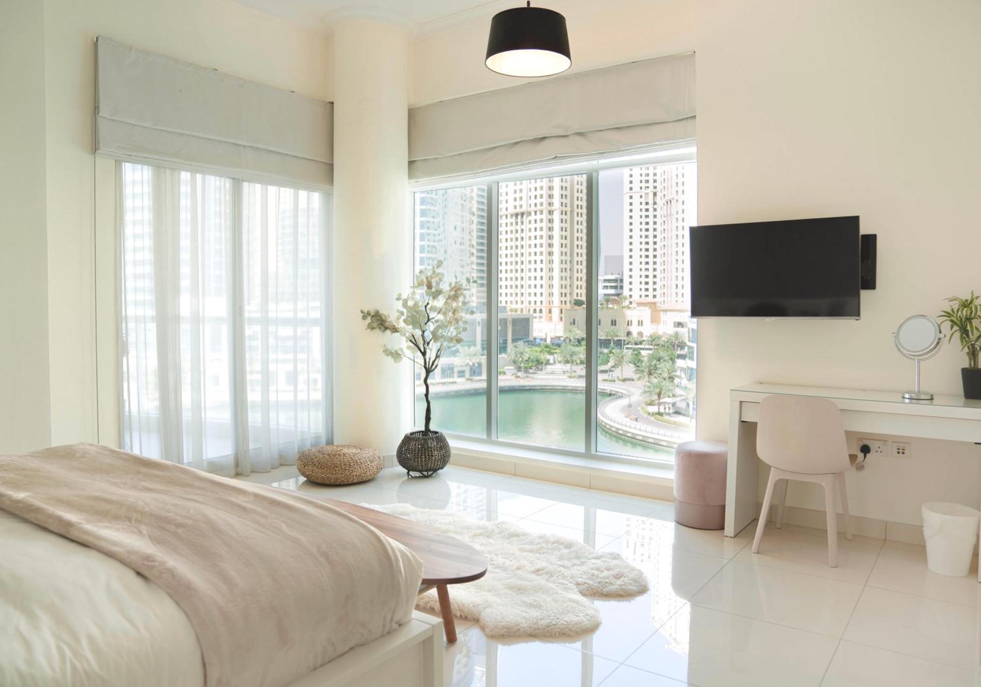 Апартаменты Relaxing 2Br Haven In Dubai Marina Perfect Location & Amenities Экстерьер фото